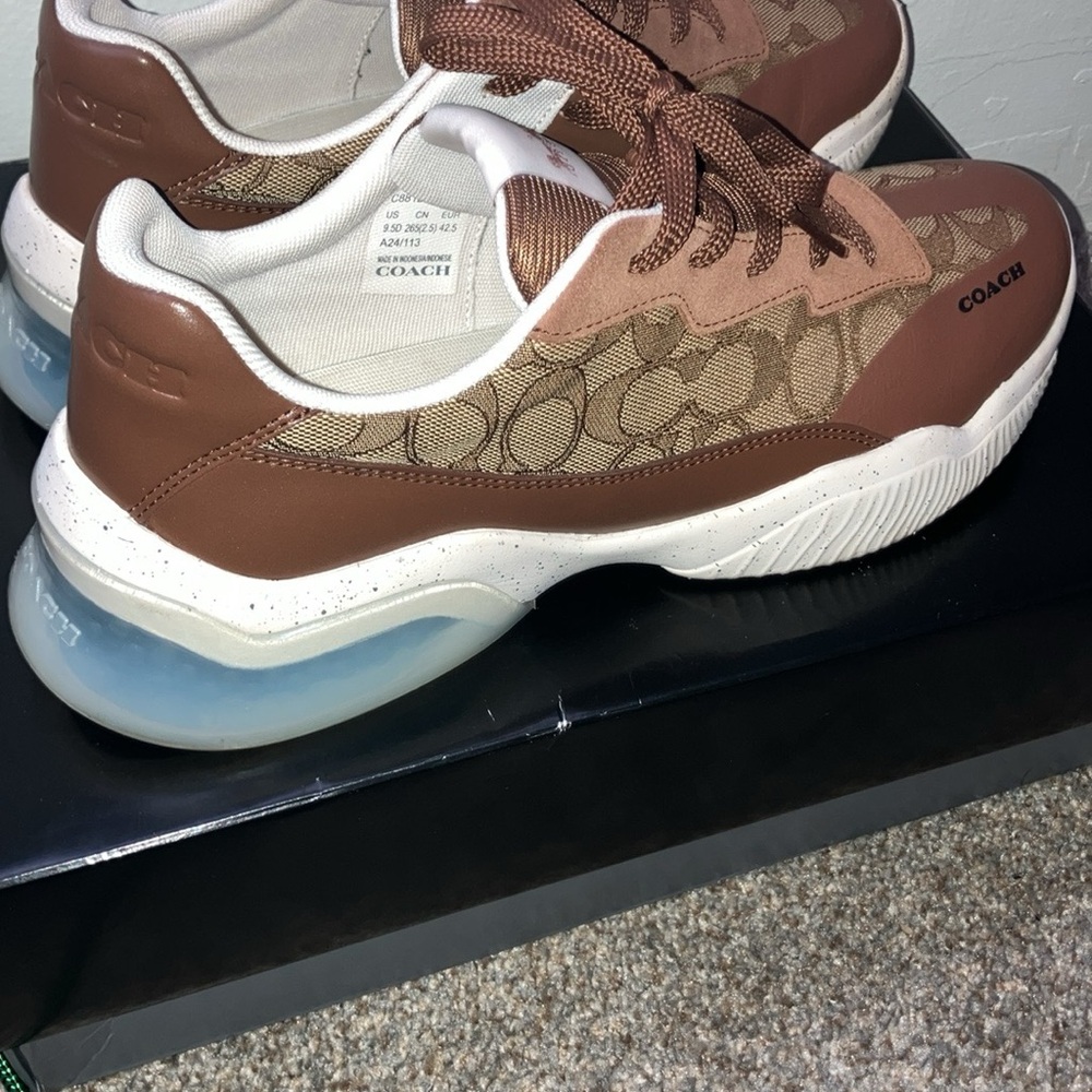 Coach shoes comes with shirt brand new - Picture 3 of 4